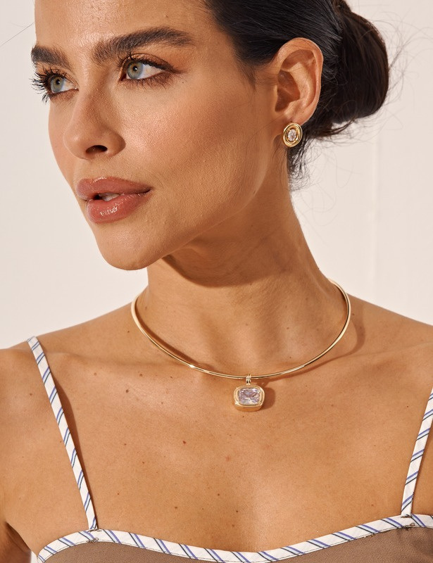 Choker com Pingente Quadrado